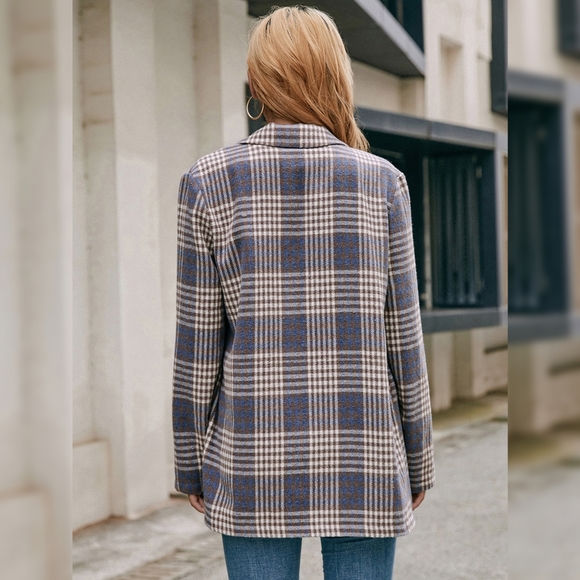 Plaid Lapel Collar Double Breasted Blazer - Picture 3 of 3